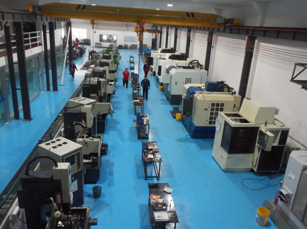 塑料模具定制，來(lái)得太快就像龍卷風(fēng)