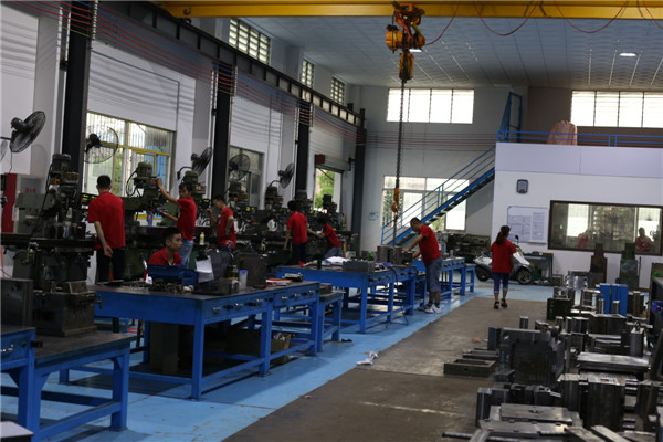 中山市旭錦塑膠模具有限公司，集開(kāi)模注塑加工一體